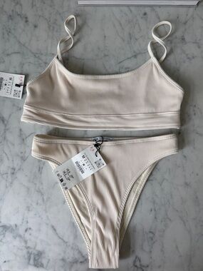 NWT ribbed high waist bikini in ivory size M